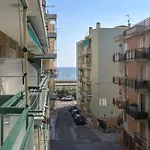 303 - Casa Paola A Loano, Relax A 100metri Dal Mare Loano