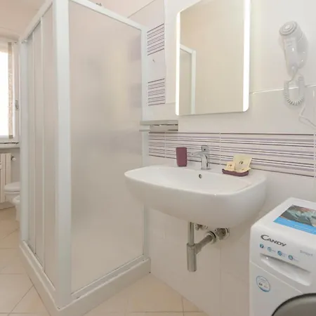 Apartment 303 - Casa Paola A Loano, Relax A 100metri Dal Mare *