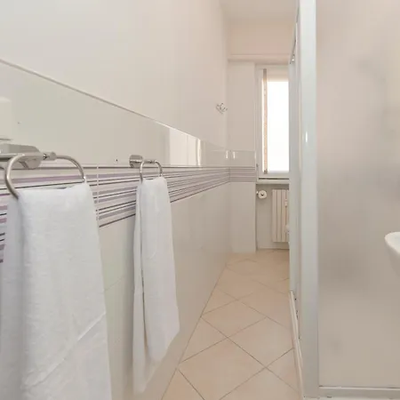 303 - Casa Paola A Loano, Relax A 100metri Dal Mare Loano